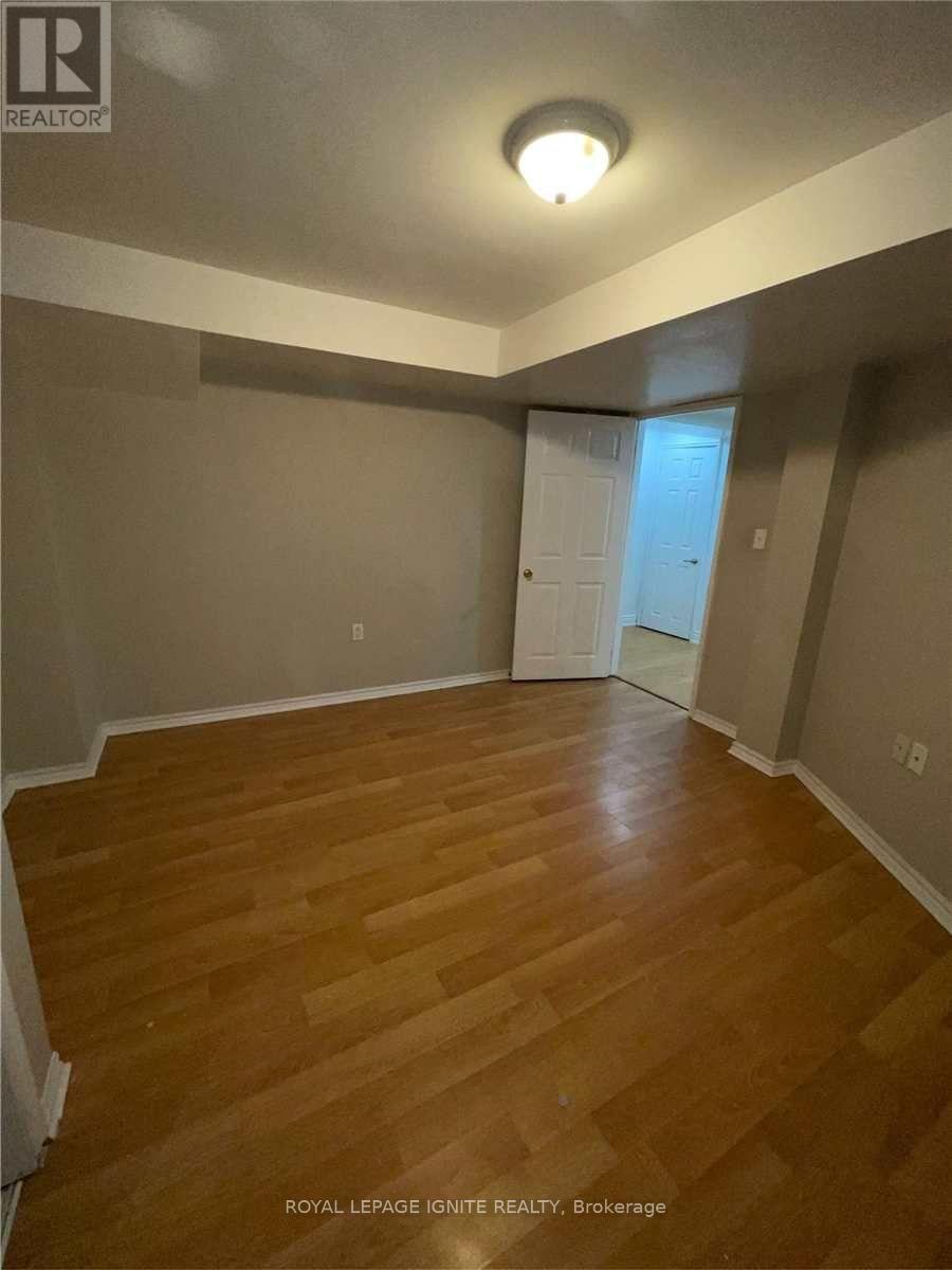 84 Don Minaker Drive, Brampton, Ontario  L6P 1R7 - Photo 9 - W13680736