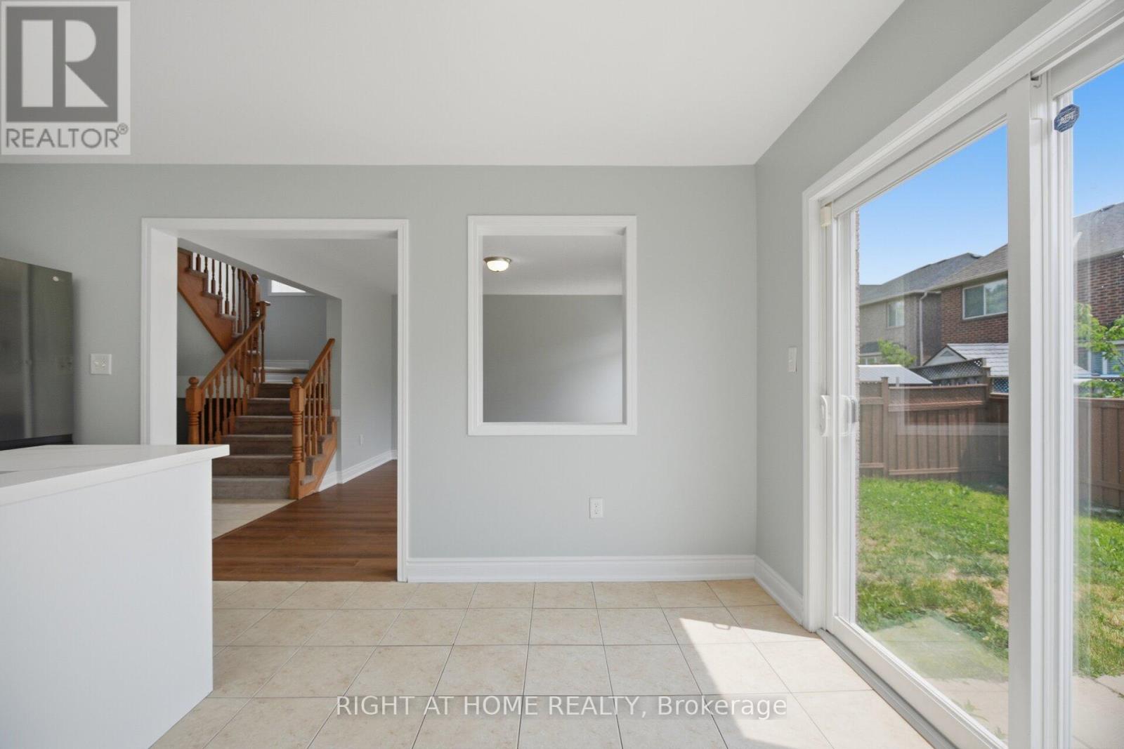 1064 Wickson Way, Milton, Ontario  L9T 6Y4 - Photo 21 - W13680742