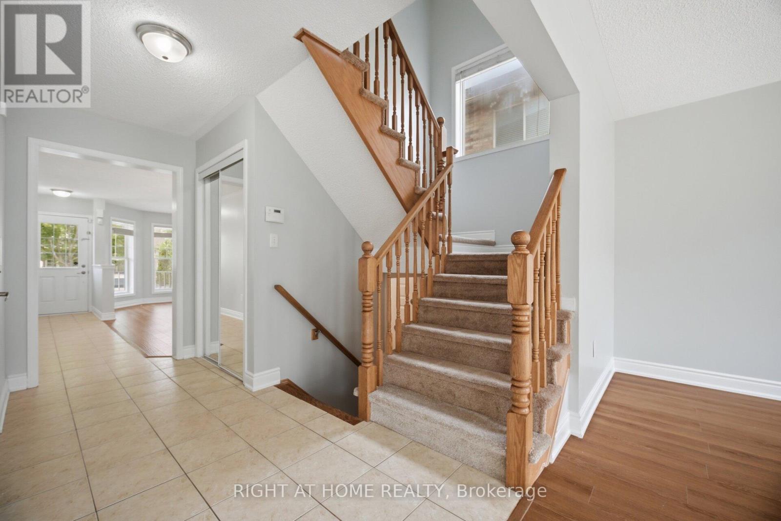 1064 Wickson Way, Milton, Ontario  L9T 6Y4 - Photo 24 - W13680742