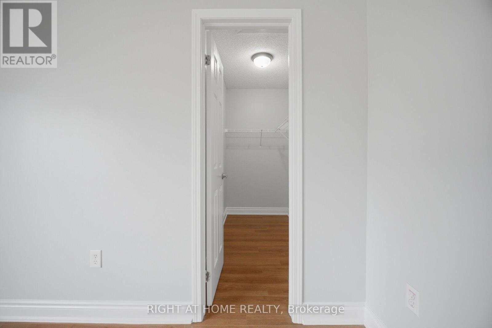 1064 Wickson Way, Milton, Ontario  L9T 6Y4 - Photo 29 - W13680742