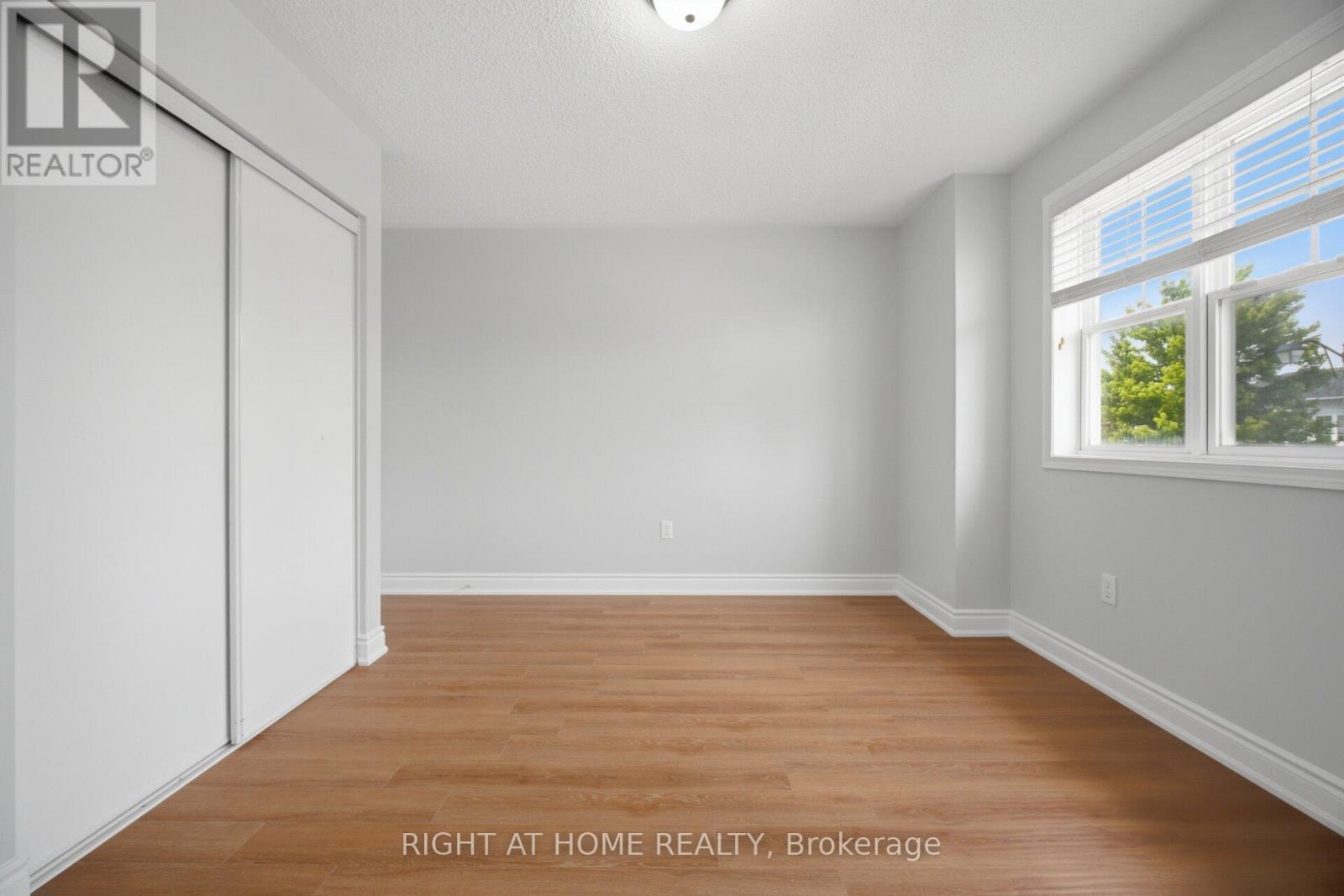1064 Wickson Way, Milton, Ontario  L9T 6Y4 - Photo 33 - W13680742
