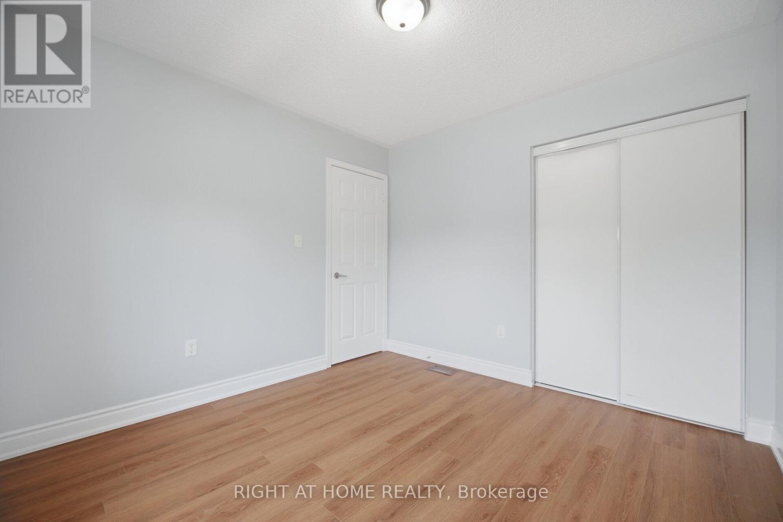 1064 Wickson Way, Milton, Ontario  L9T 6Y4 - Photo 35 - W13680742