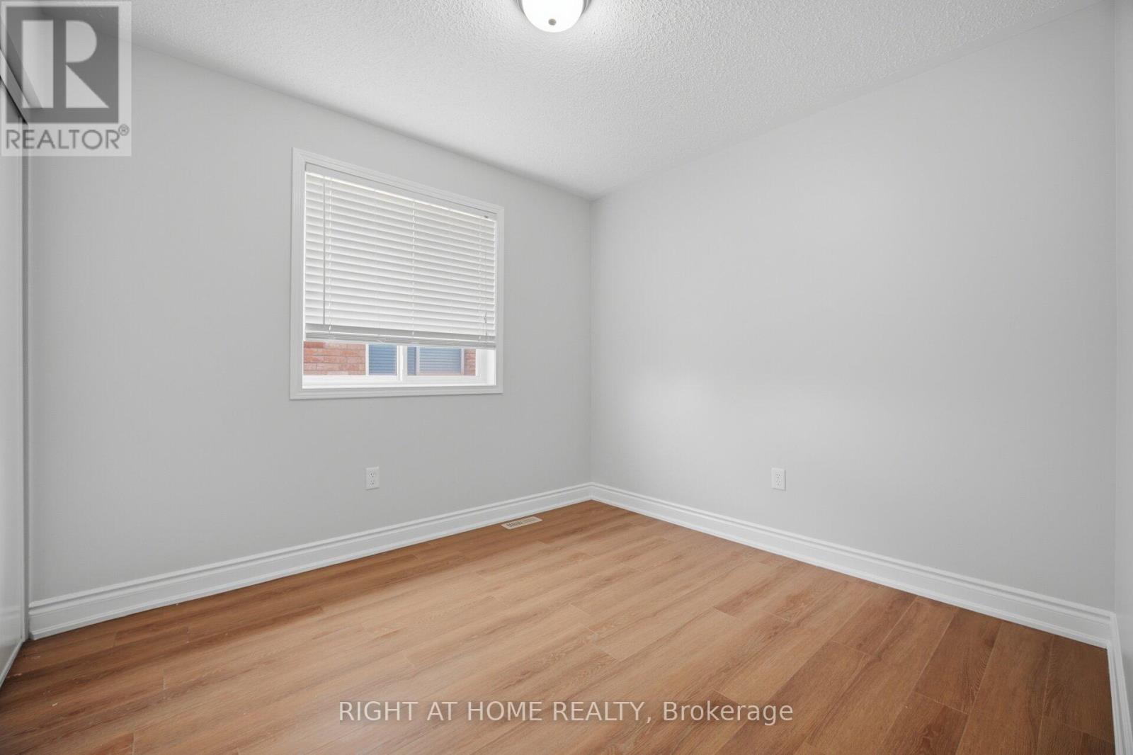 1064 Wickson Way, Milton, Ontario  L9T 6Y4 - Photo 36 - W13680742