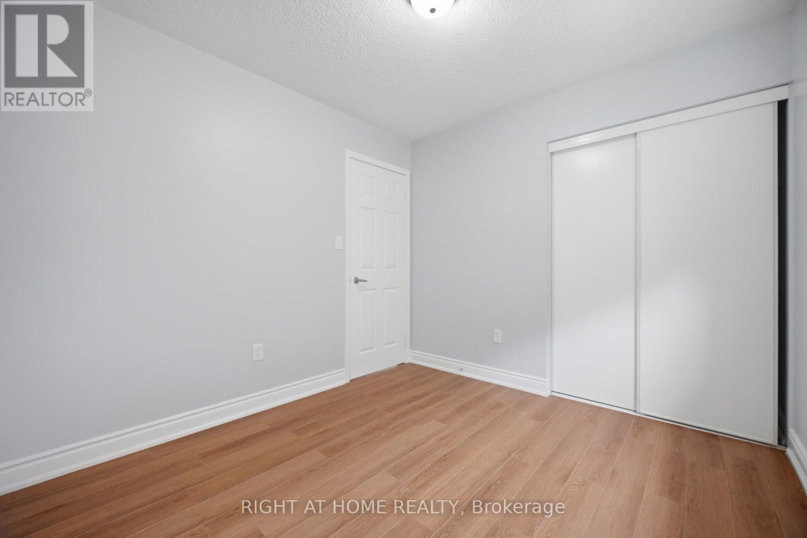 1064 Wickson Way, Milton, Ontario  L9T 6Y4 - Photo 37 - W13680742