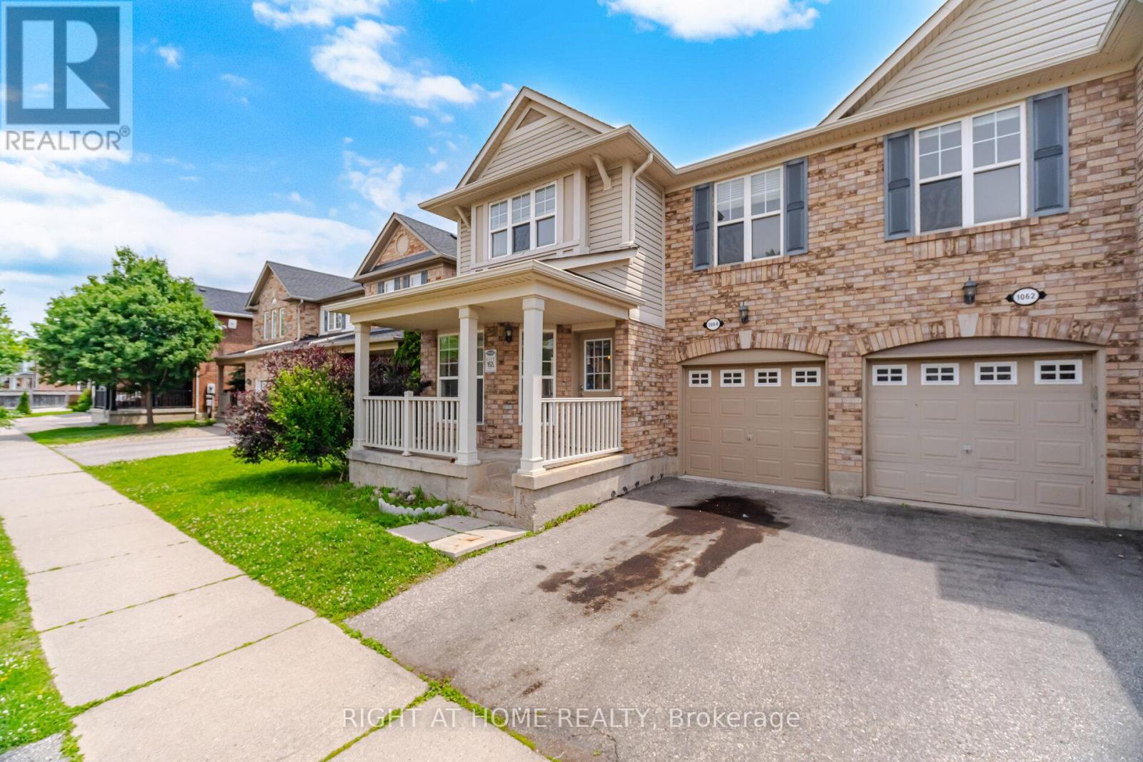 1064 Wickson Way, Milton, Ontario  L9T 6Y4 - Photo 4 - W13680742