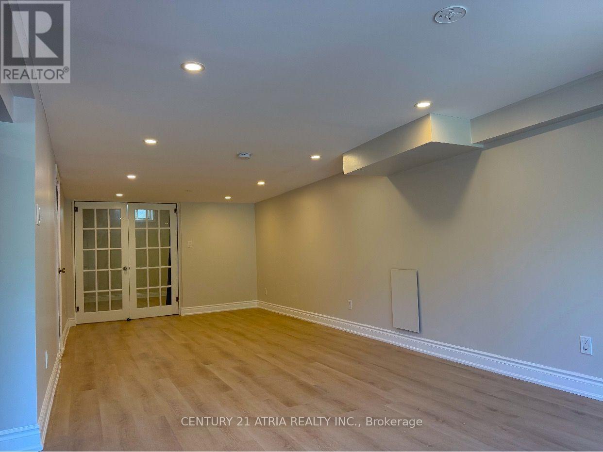 Rear Ground Flr - 65 Newlin Crescent, Toronto, Ontario  M3L 1X5 - Photo 4 - W13680748