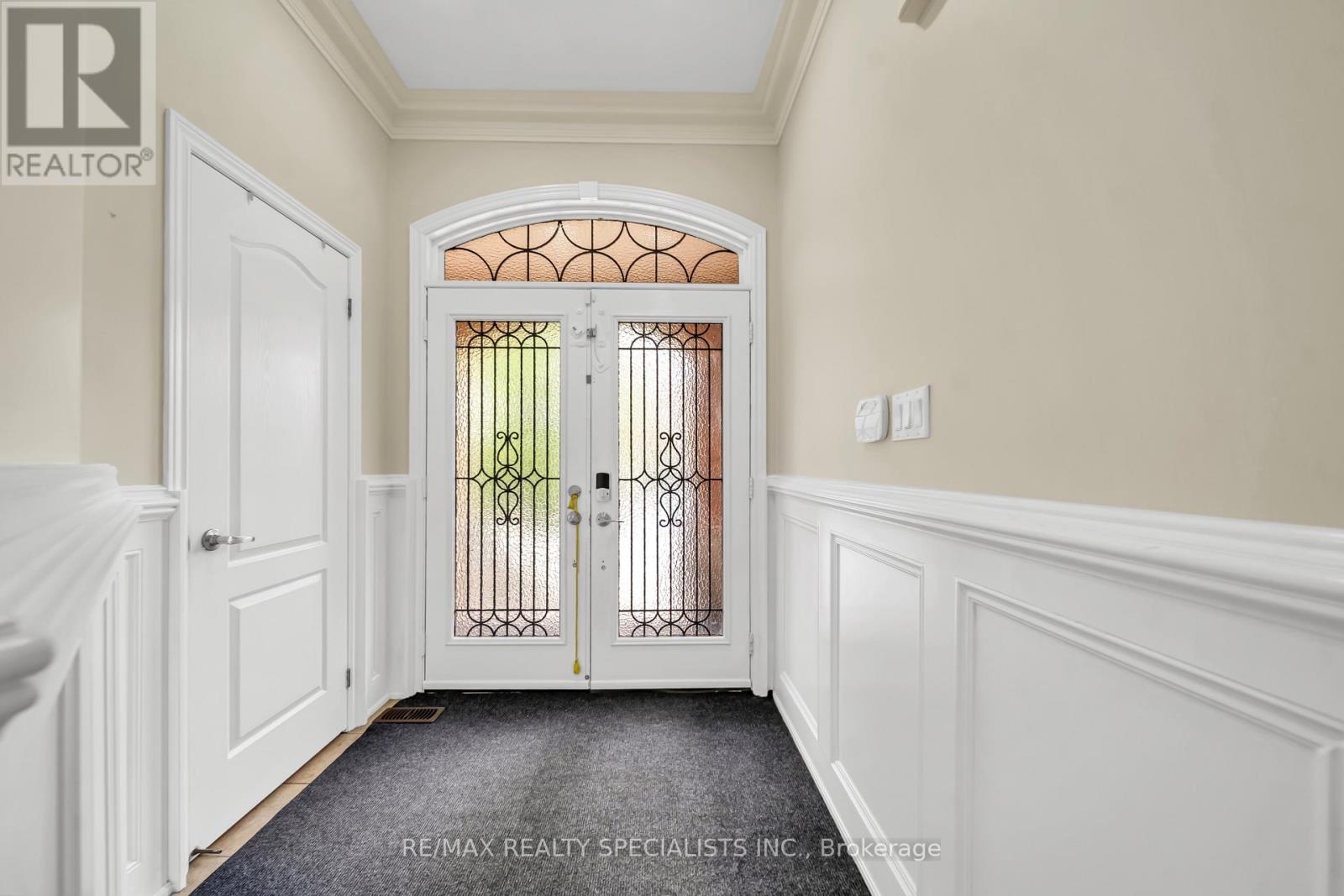 48 Game Creek Crescent, Brampton, Ontario  L7A 0K3 - Photo 5 - W13680770