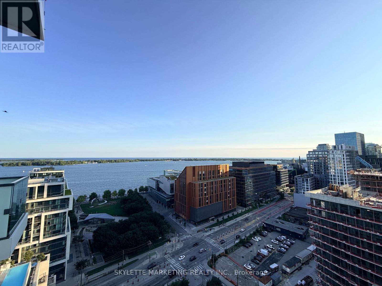 1810 - 16 Bonnycastle Street, Toronto, Ontario  M5A 0C8 - Photo 8 - C13528670