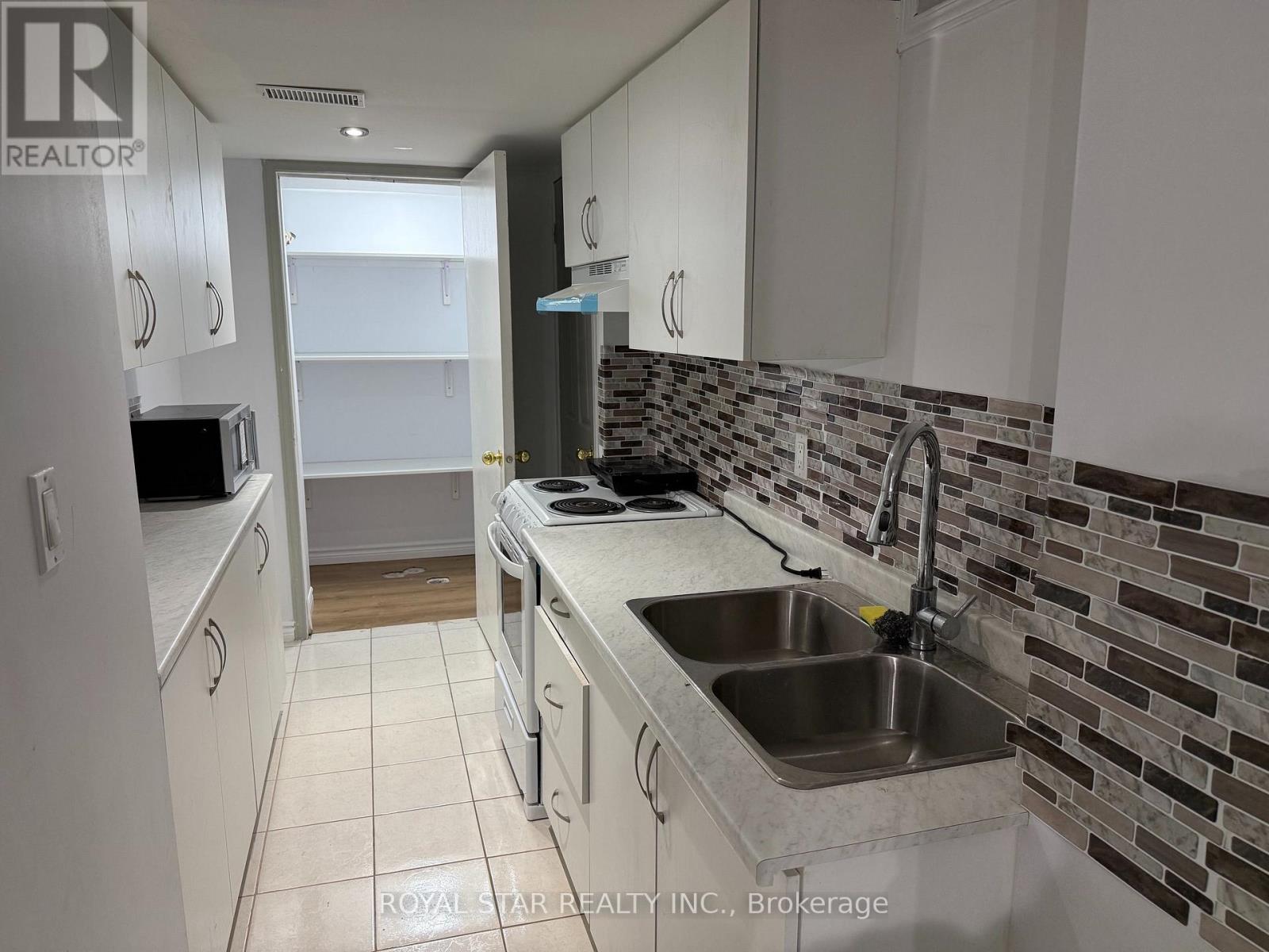 50 Dewridge Court, Brampton, Ontario  L6R 3C1 - Photo 30 - W13529438