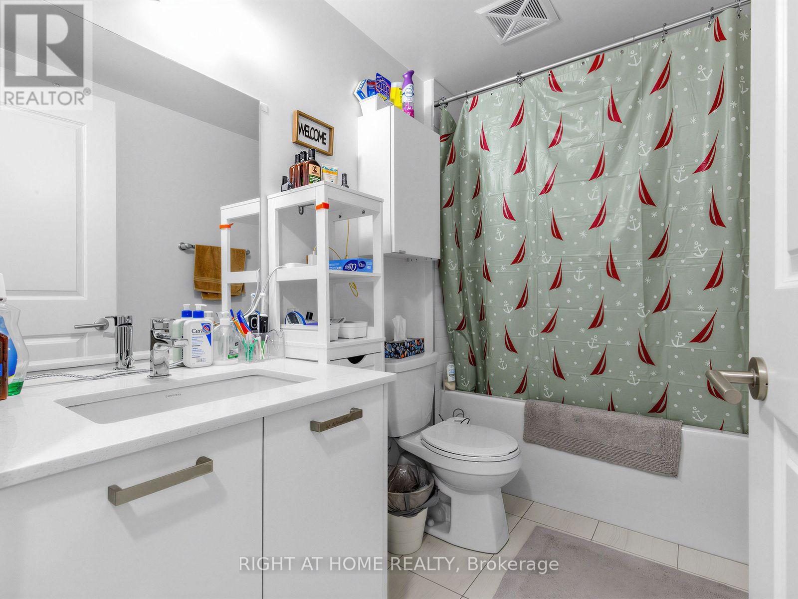 211 - 1630 Queen Street E, Toronto, Ontario  M4L 0B3 - Photo 13 - E13528772
