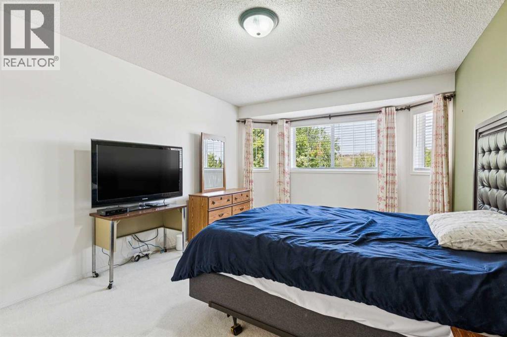 10521 Hidden Valley Drive NW, Calgary, Alberta  T3A 5W8 - Photo 17 - A2333979