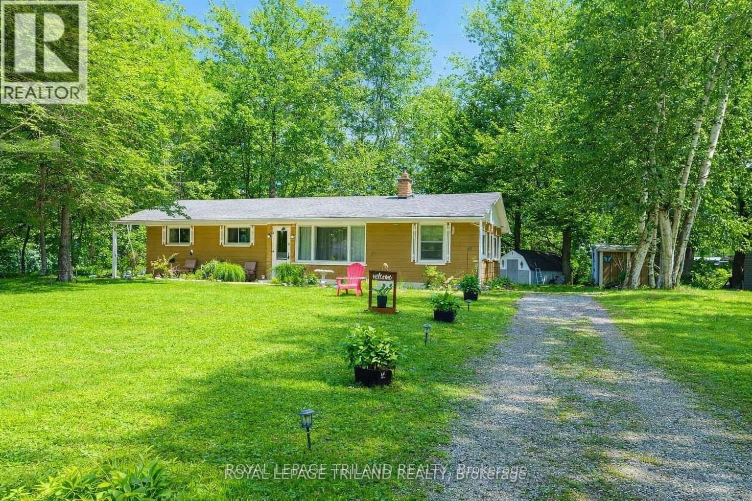 6302 HURON DRIVE, Lambton Shores, Ontario