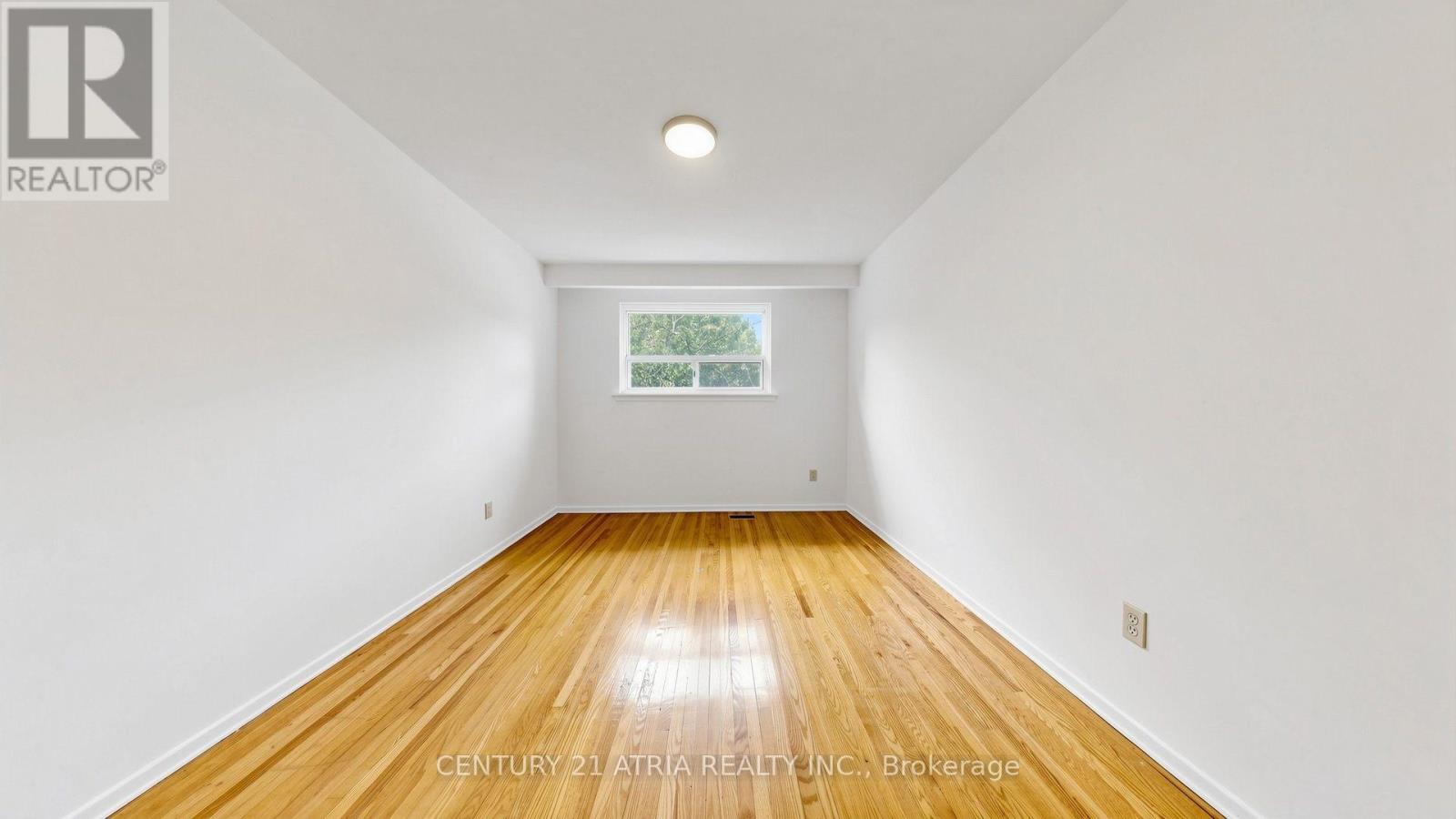 3441 Oakglade Crescent, Mississauga, Ontario  L5C 1X4 - Photo 21 - W13680796