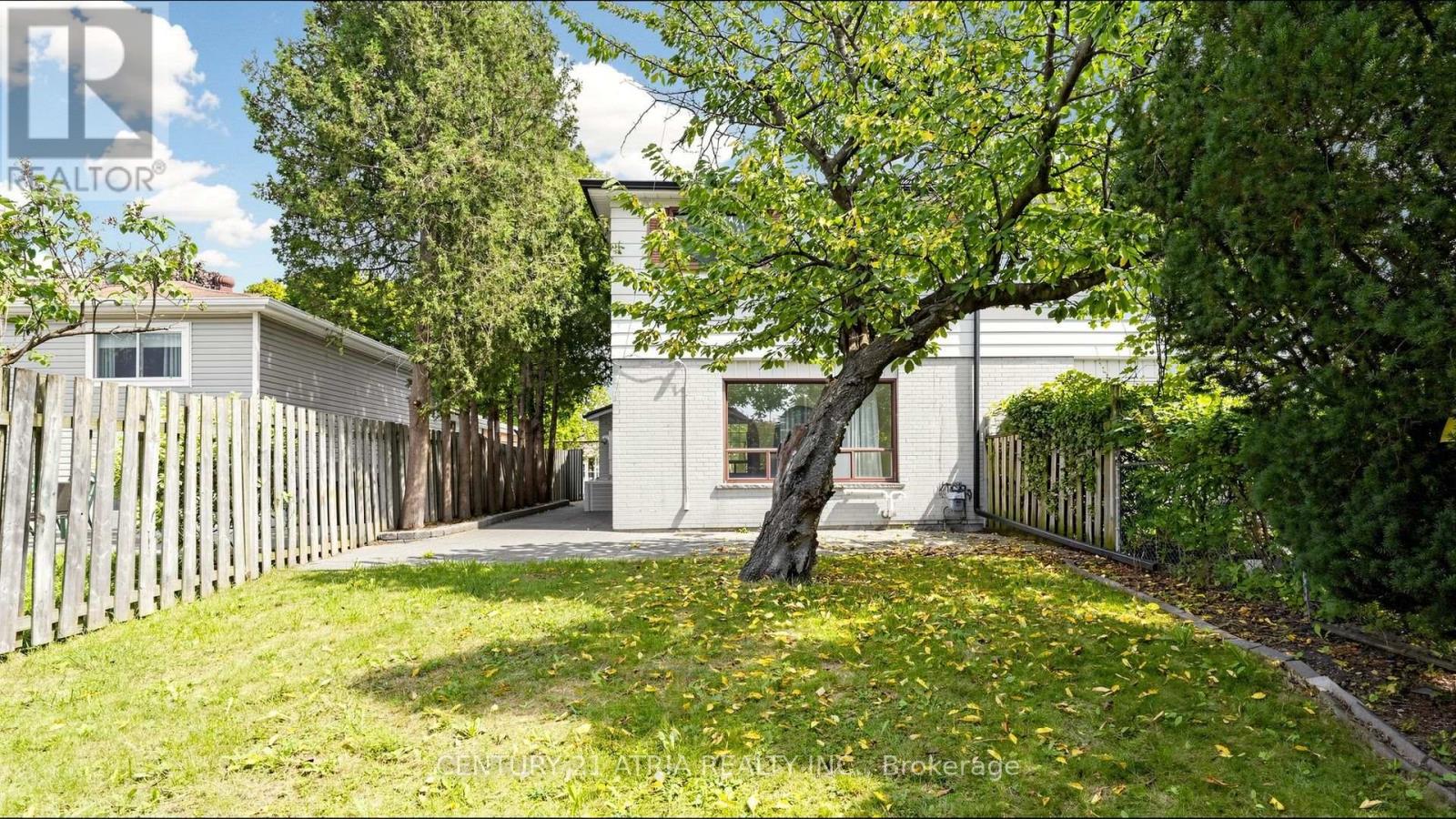 3441 Oakglade Crescent, Mississauga, Ontario  L5C 1X4 - Photo 45 - W13680796