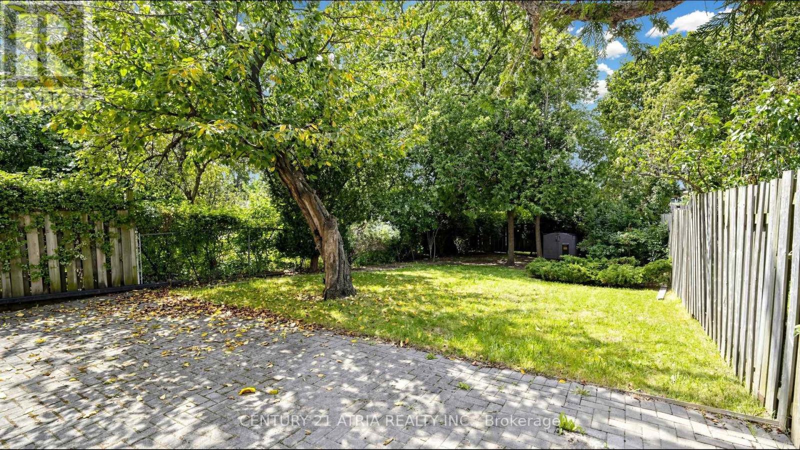 3441 Oakglade Crescent, Mississauga, Ontario  L5C 1X4 - Photo 47 - W13680796