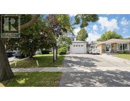 3441 OAKGLADE CRESCENT, Mississauga, Ontario