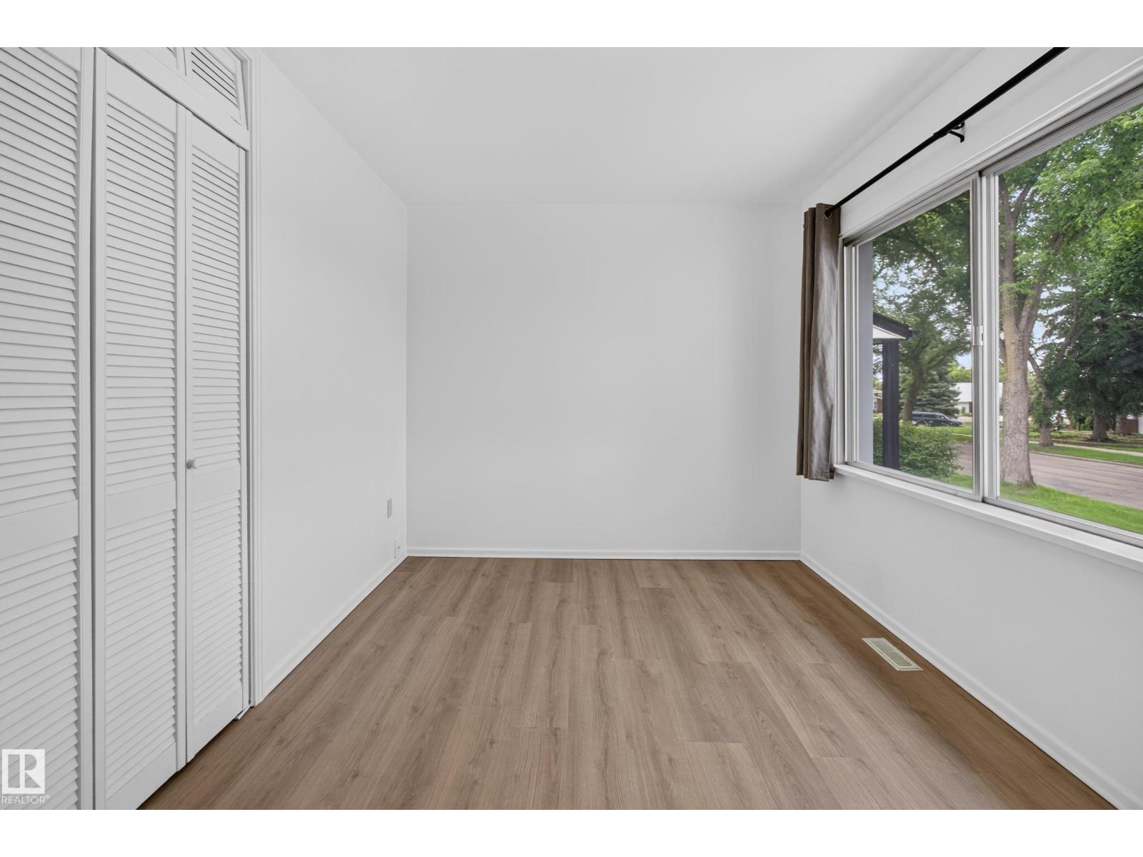 10640 79 St Nw, Edmonton, Alberta  T6A 3H4 - Photo 15 - E4501557