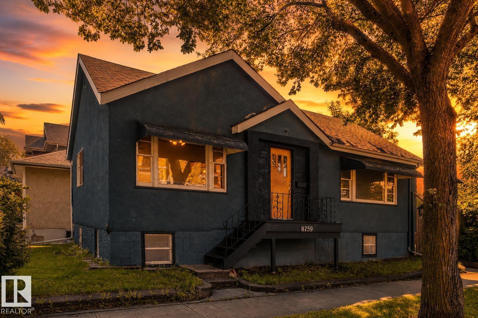 8759 78 AV NW, edmonton, Alberta
