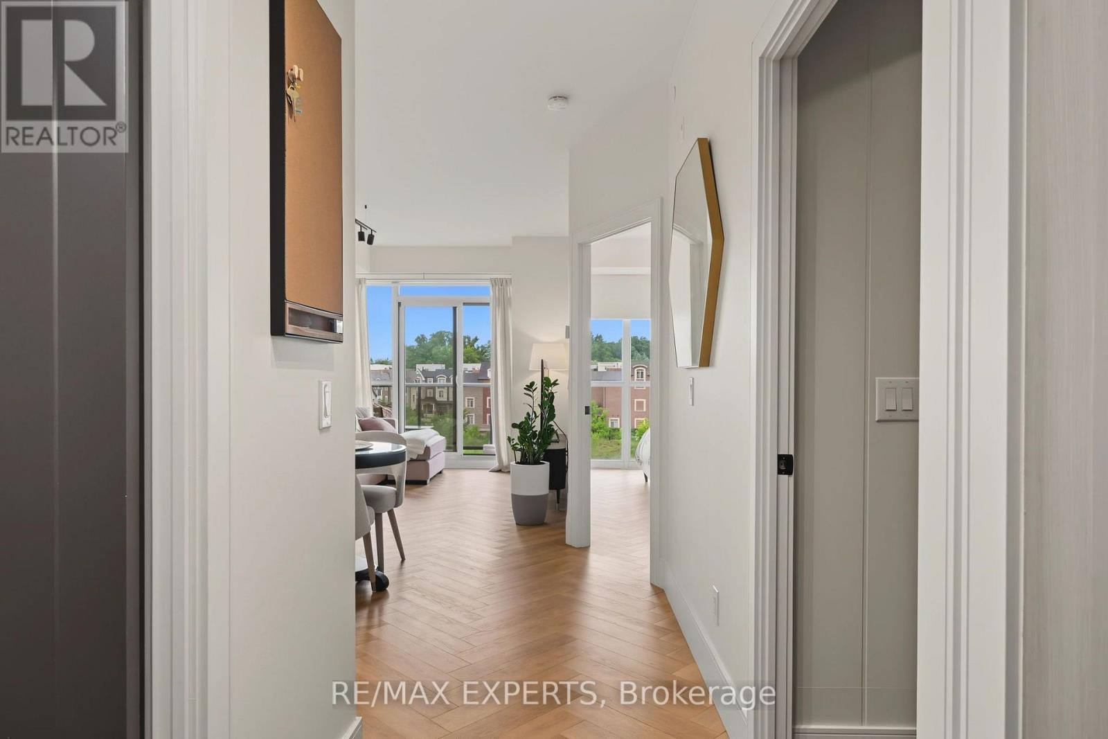 414 - 4700 Highway 7, Vaughan, Ontario  L4L 0B4 - Photo 6 - N13658098