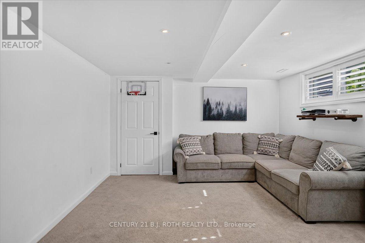 13 Clover Avenue, Barrie, Ontario  L4N 3M7 - Photo 41 - S13678582