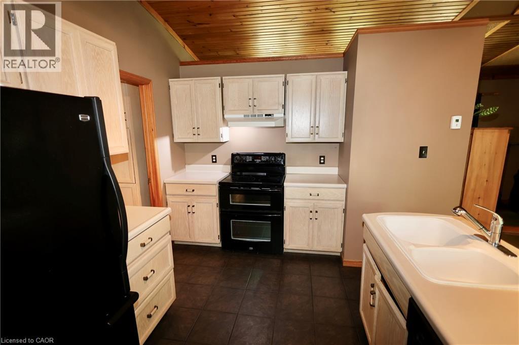 22 Jane Street, Bayfield, Ontario  N0M 1G0 - Photo 9 - 40854521