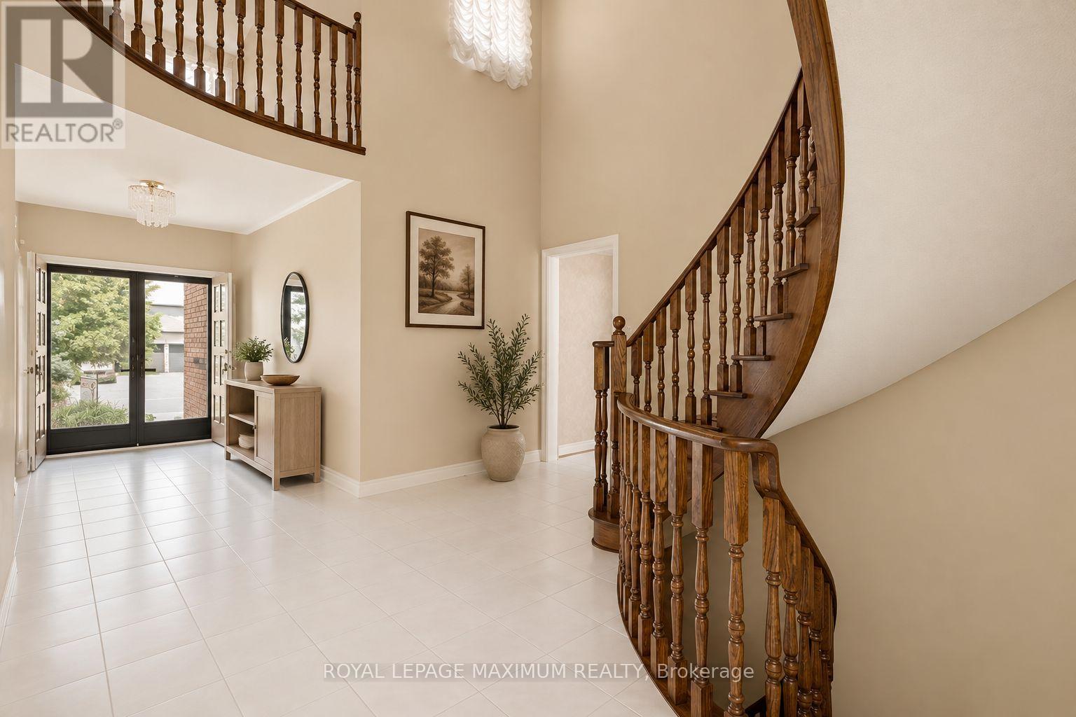 91 Wilshire Boulevard, Vaughan, Ontario L4L 6X3 - Photo 4 - N13636664
