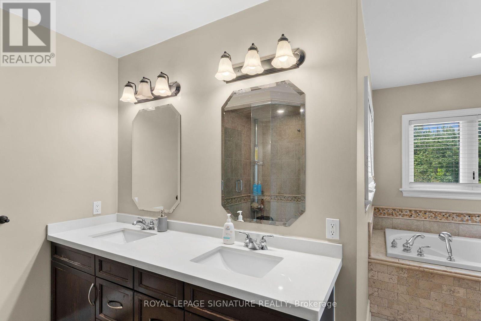 2904 Range Line Road, Ajax, Ontario  L1S 1C1 - Photo 35 - E13583834