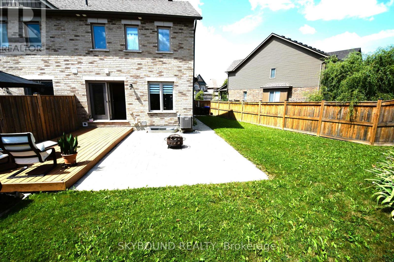 199 Hutchinson Drive, New Tecumseth, Ontario  L9R 0P9 - Photo 3 - N13680720