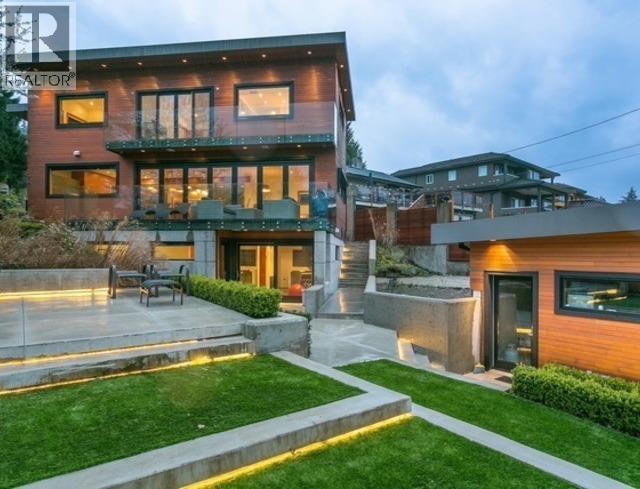 7317 BARNET ROAD, Burnaby, British Columbia