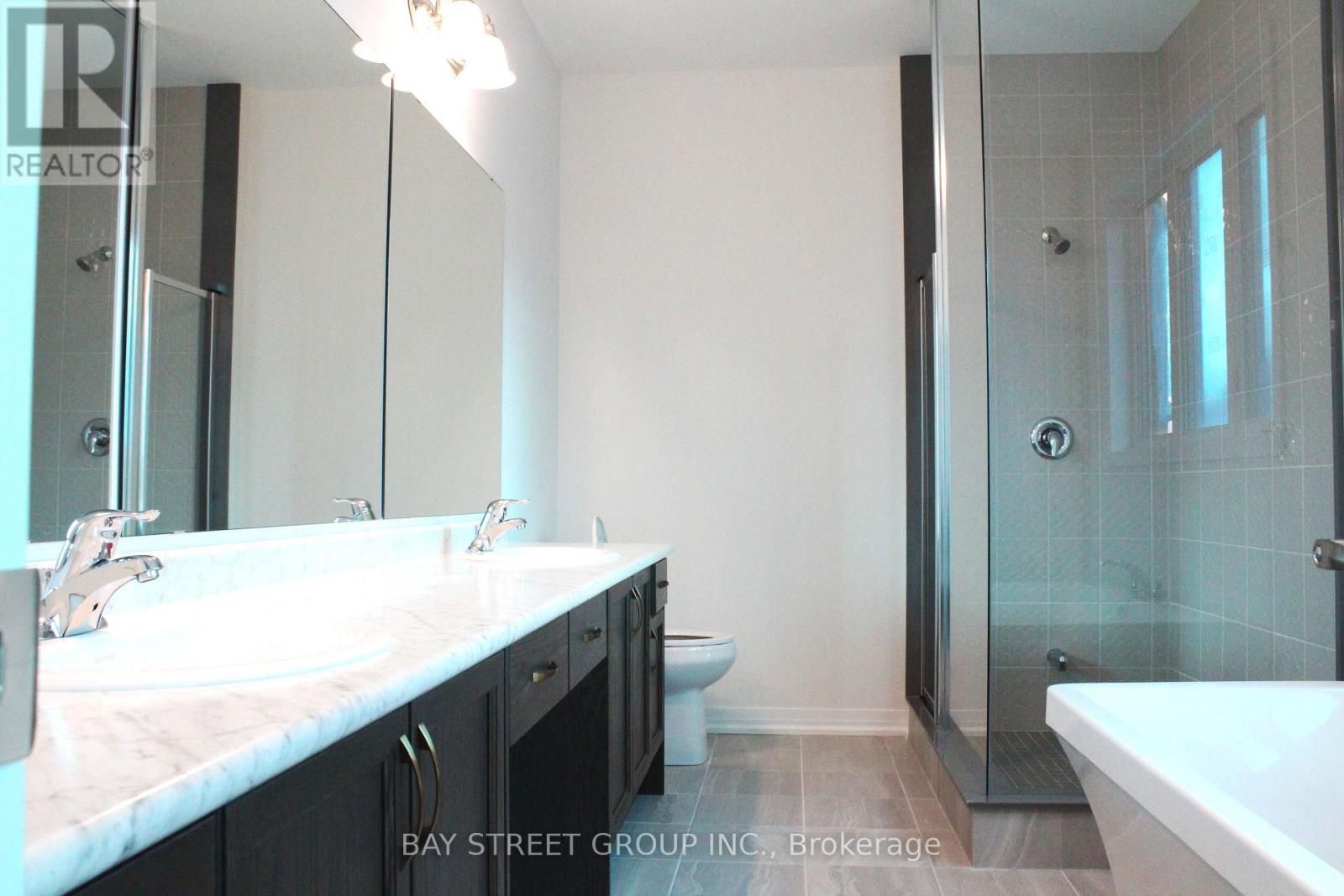 1063 Pisces Trail, Pickering, Ontario  L1X 0P7 - Photo 14 - E13680872