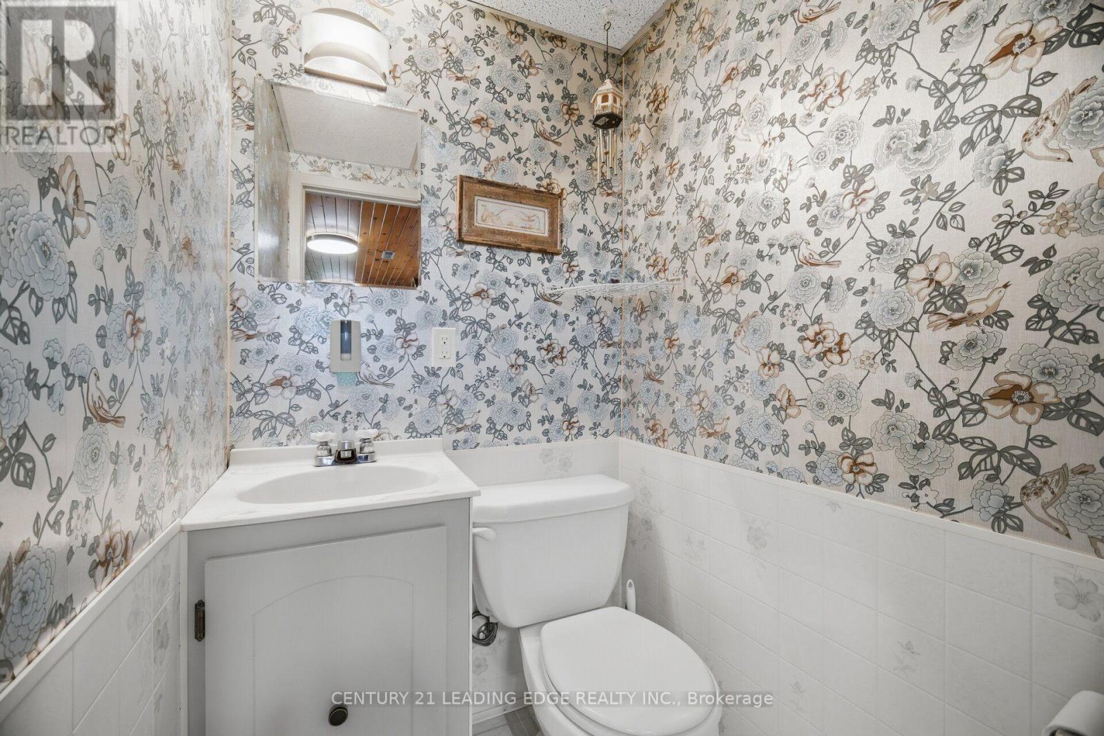 3245 Lansdown Drive, Burlington, Ontario  L7M 1K1 - Photo 28 - W13680846