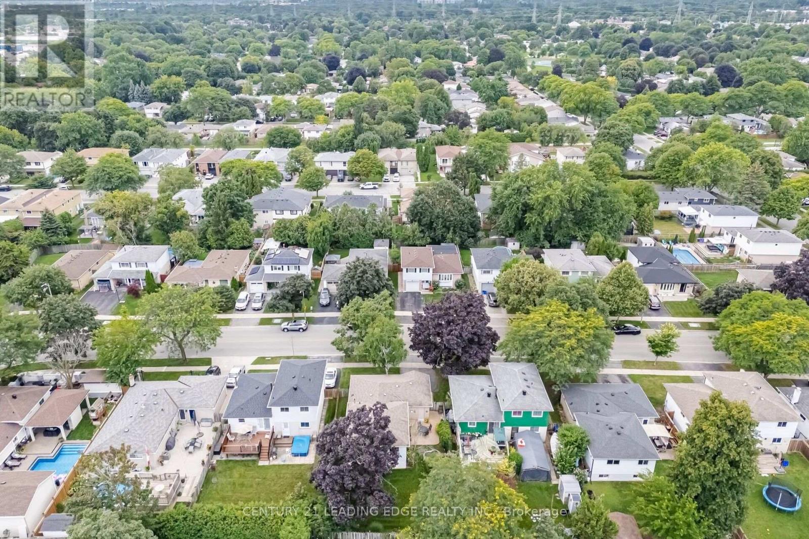 3245 Lansdown Drive, Burlington, Ontario  L7M 1K1 - Photo 41 - W13680846