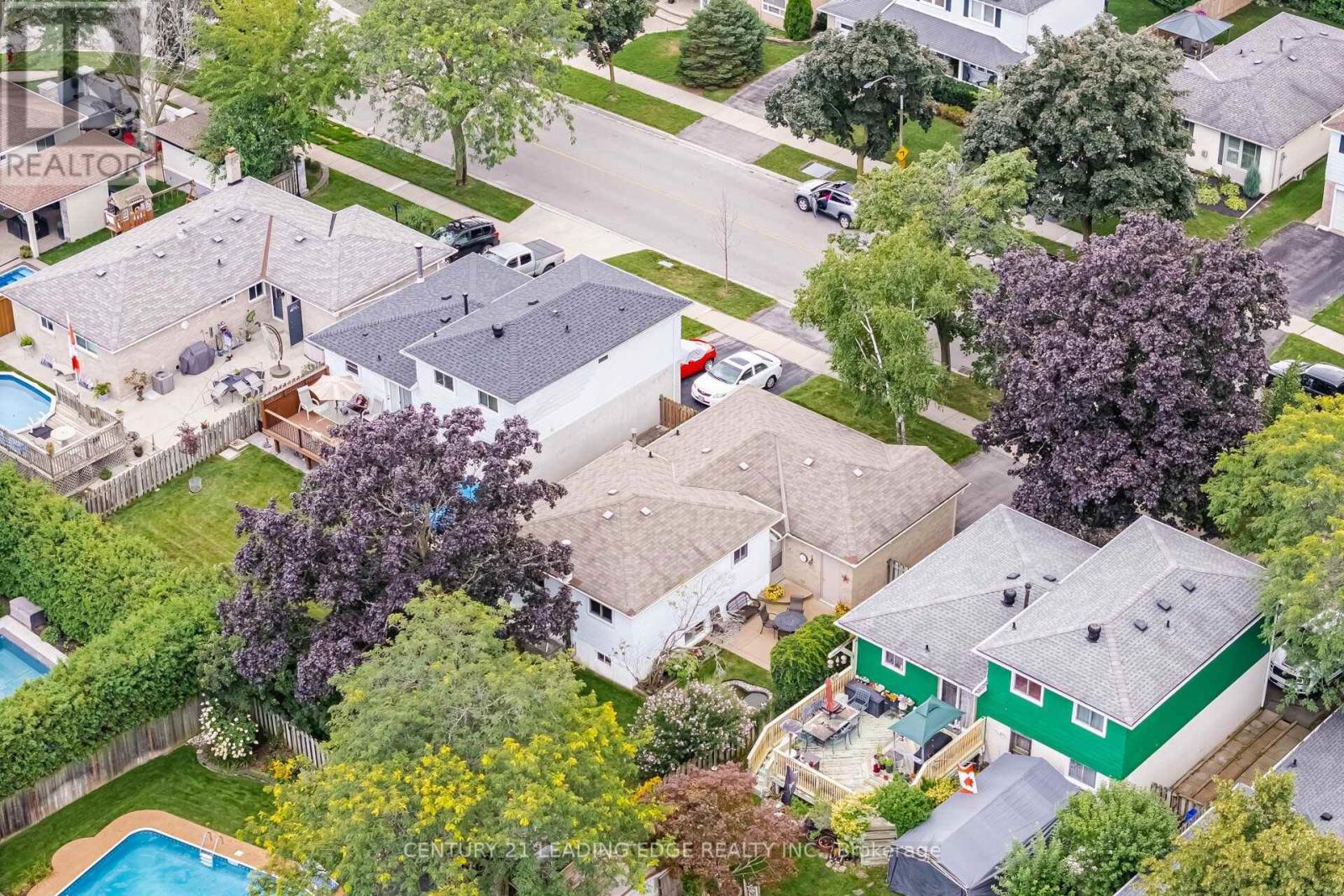 3245 Lansdown Drive, Burlington, Ontario  L7M 1K1 - Photo 42 - W13680846
