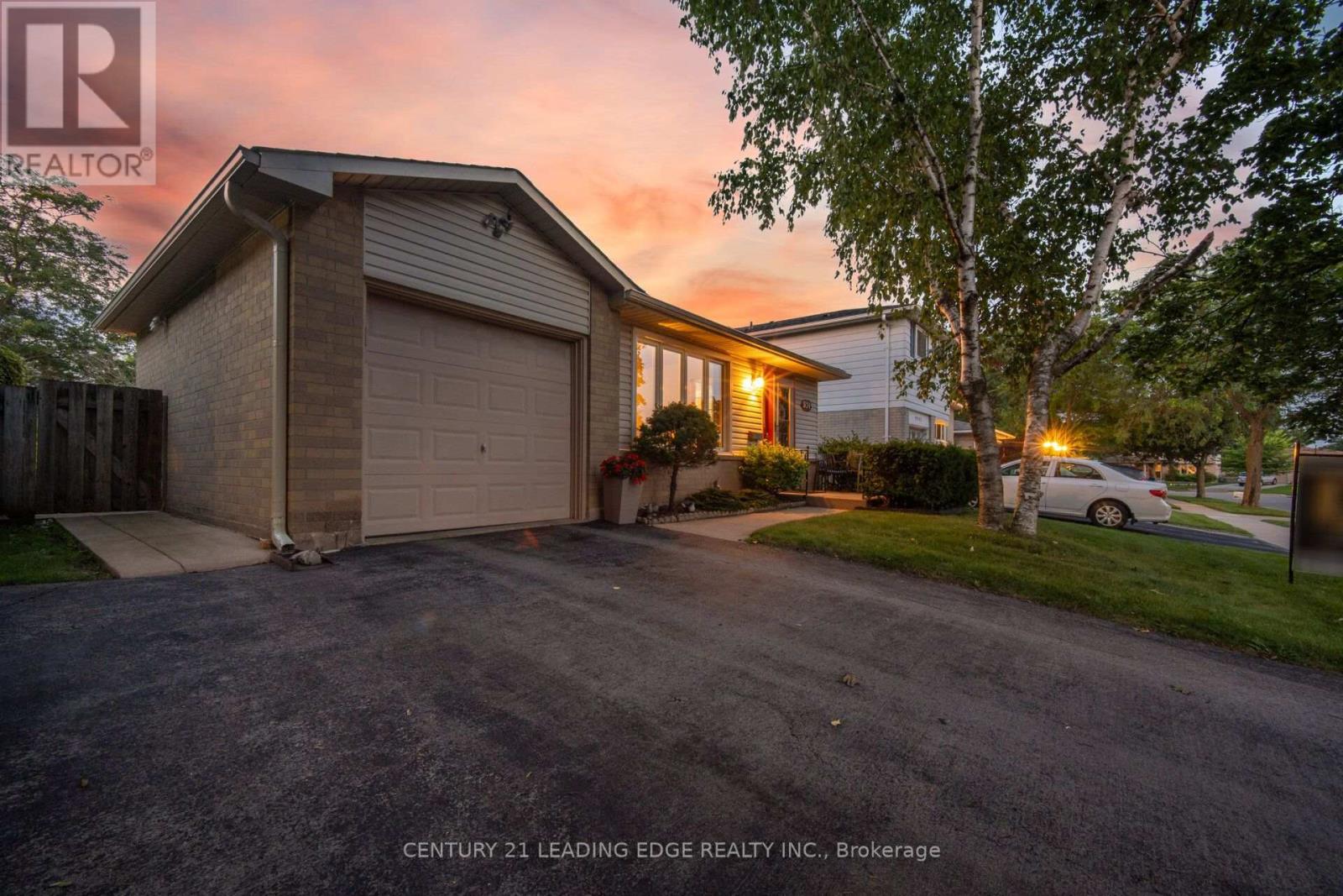 3245 Lansdown Drive, Burlington, Ontario  L7M 1K1 - Photo 45 - W13680846