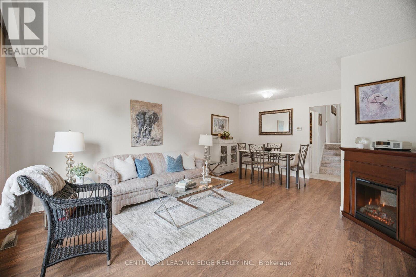 3245 Lansdown Drive, Burlington, Ontario  L7M 1K1 - Photo 7 - W13680846
