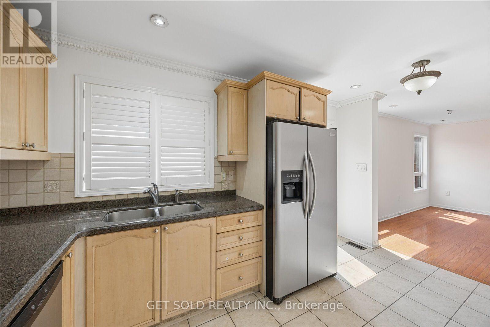 9 Raccoon Street, Brampton, Ontario  L6S 6L8 - Photo 16 - W13680848