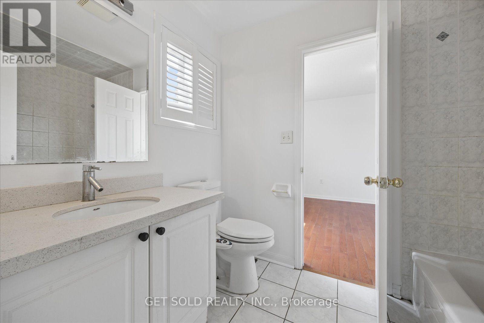 9 Raccoon Street, Brampton, Ontario  L6S 6L8 - Photo 26 - W13680848