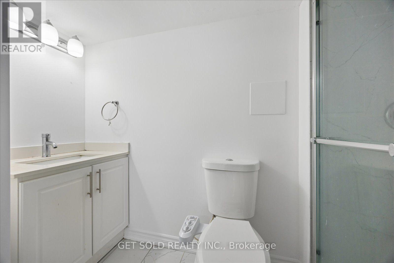 9 Raccoon Street, Brampton, Ontario  L6S 6L8 - Photo 37 - W13680848