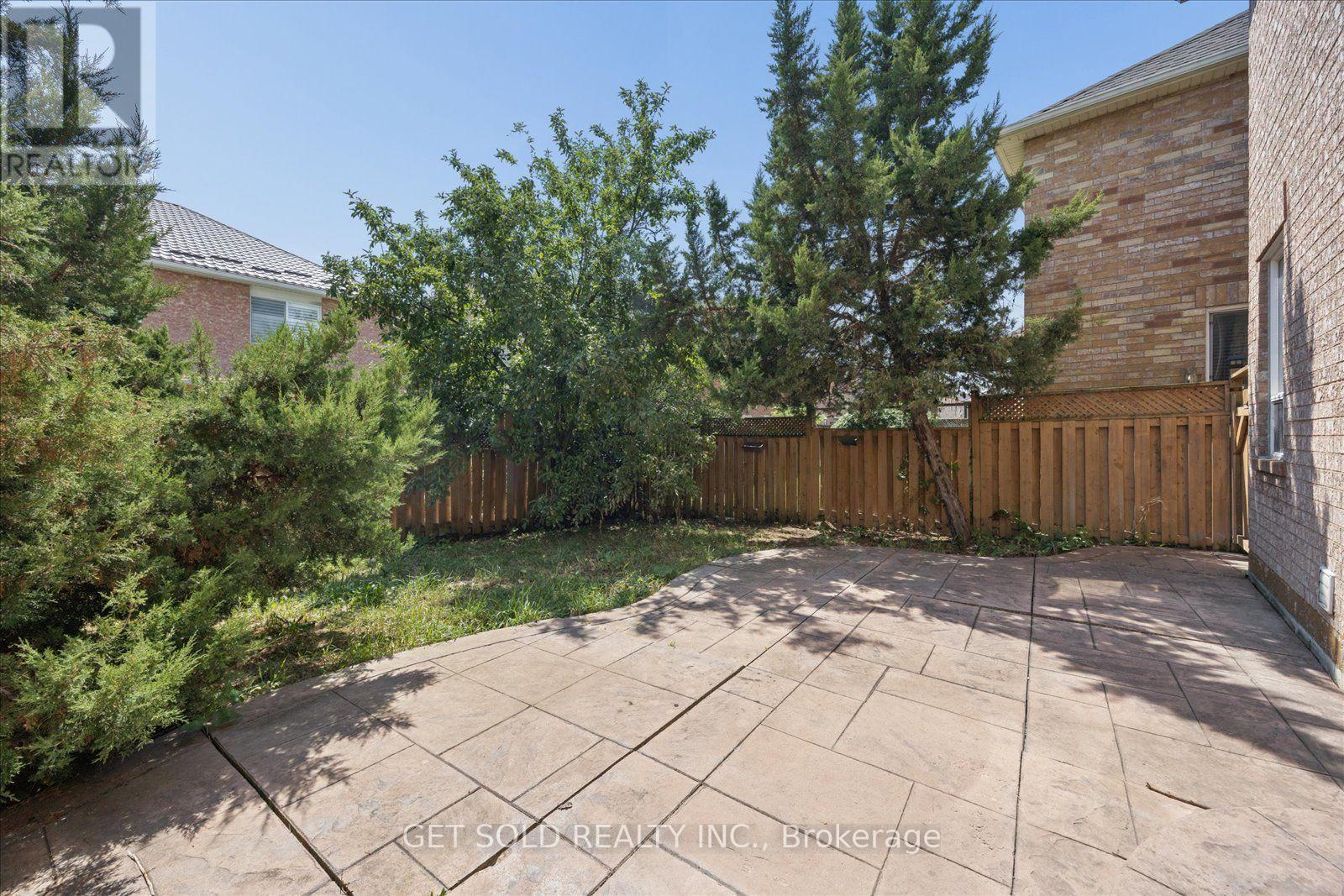 9 Raccoon Street, Brampton, Ontario  L6S 6L8 - Photo 42 - W13680848