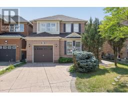 9 RACCOON STREET, Brampton, Ontario