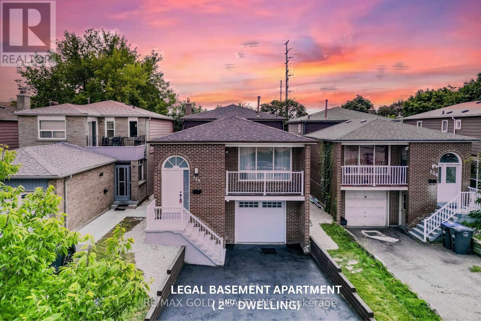 124 BANTING CRESCENT, Brampton, Ontario