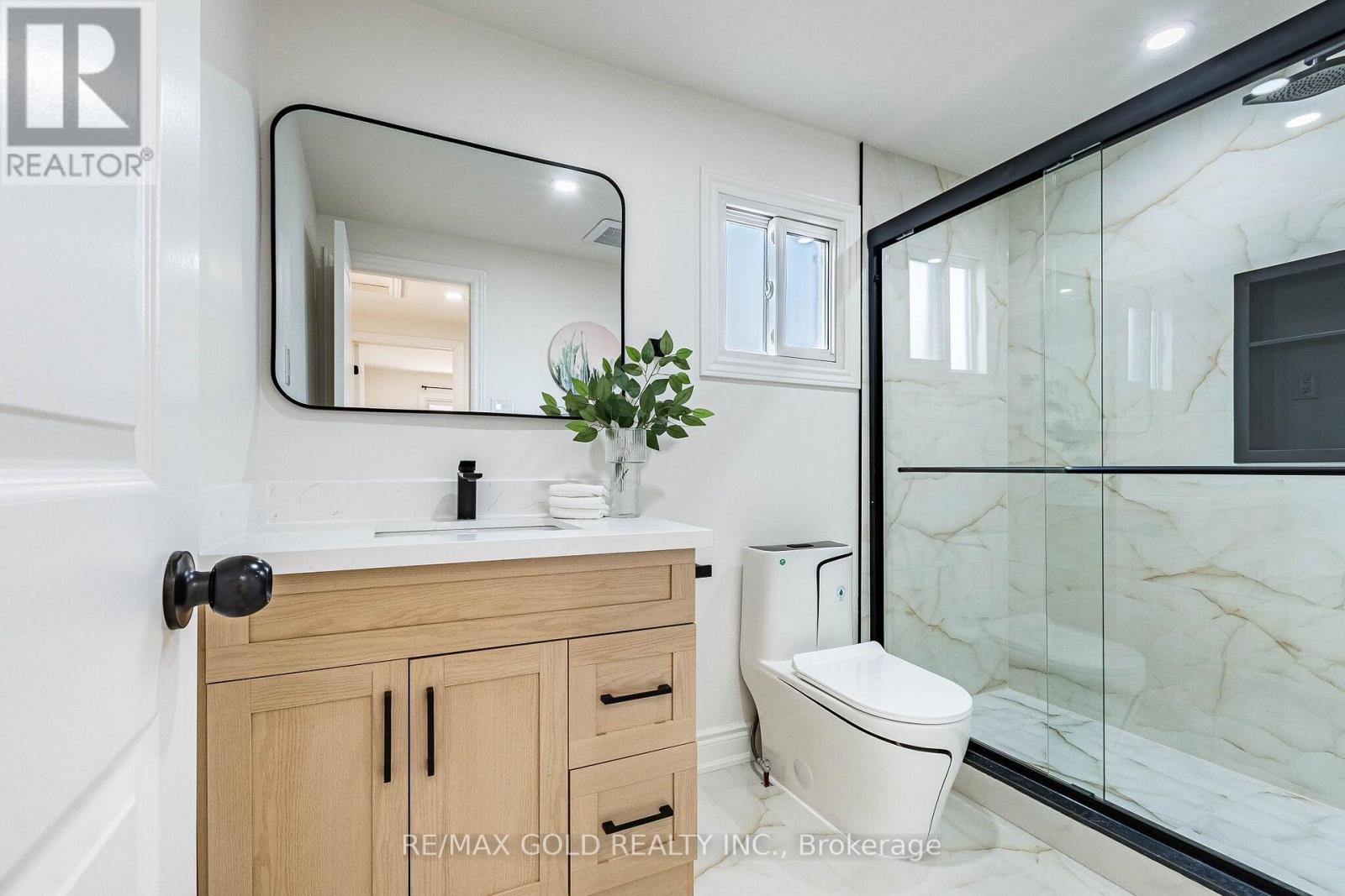 124 Banting Crescent, Brampton, Ontario  L6Y 2L9 - Photo 22 - W13680860