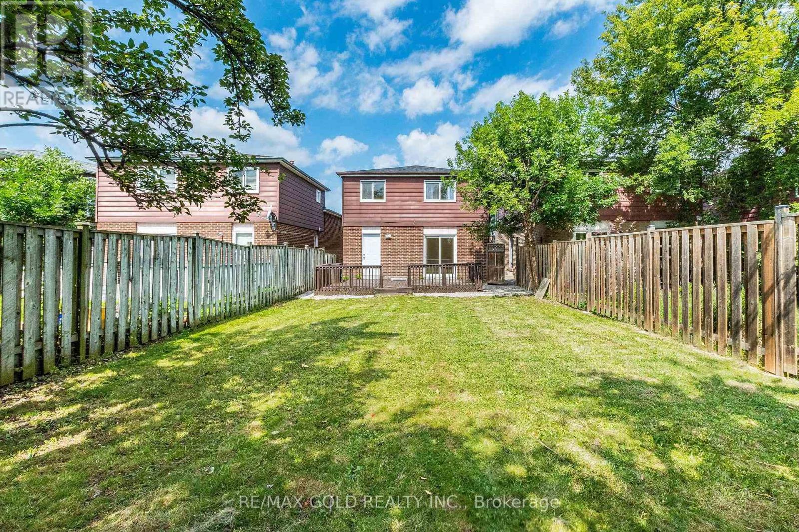 124 Banting Crescent, Brampton, Ontario  L6Y 2L9 - Photo 42 - W13680860