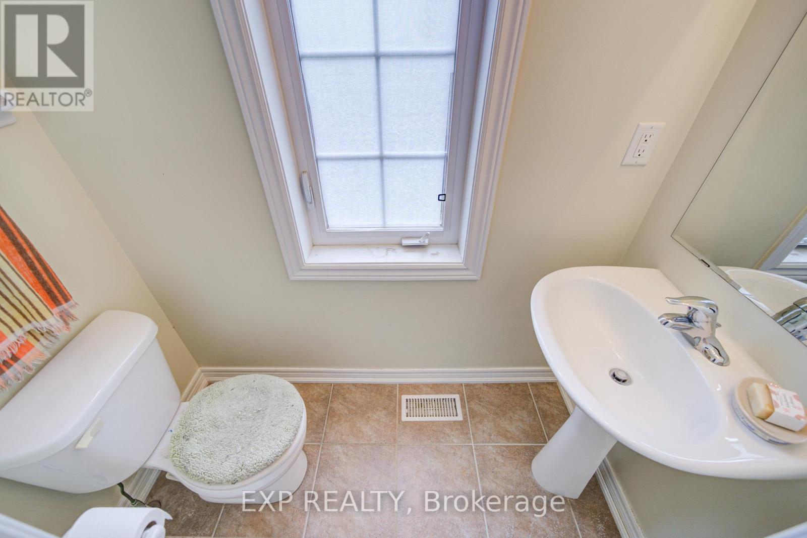25 Sutcliff Lane, Halton Hills, Ontario  L7G 0C2 - Photo 11 - W13680870