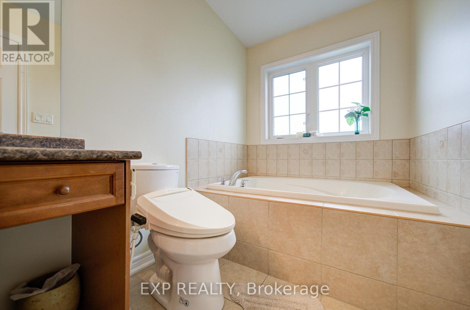 25 Sutcliff Lane, Halton Hills, Ontario  L7G 0C2 - Photo 35 - W13680870