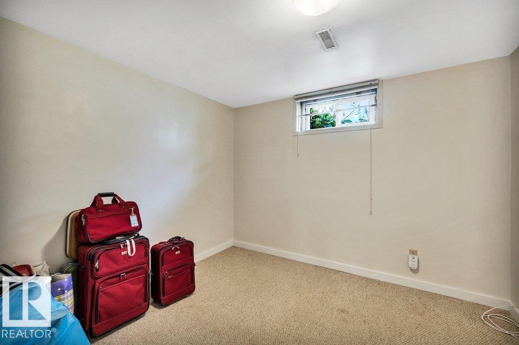 72 Ekota Cr Nw Nw, Edmonton, Alberta  T6K 2J7 - Photo 39 - E4504117