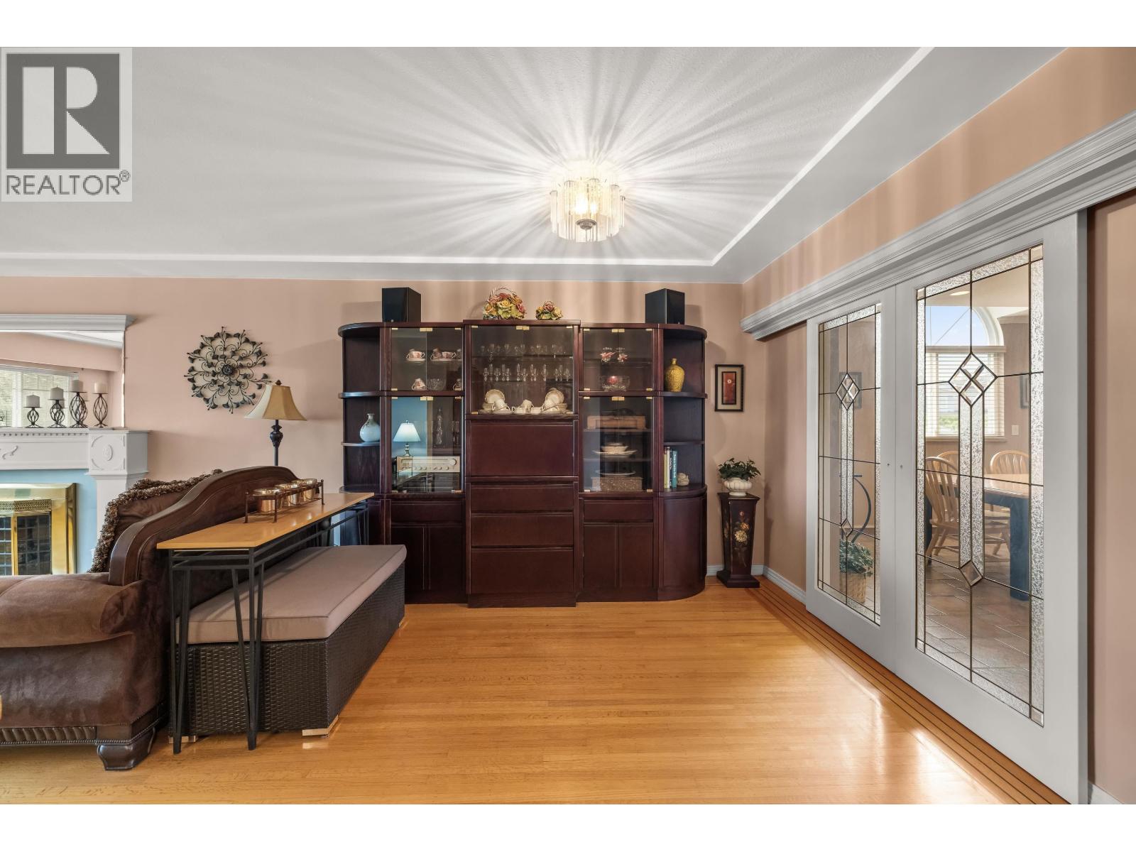 2515 E 45th Avenue, Vancouver, British Columbia V5R 3B9 - Photo 6 - R3154637