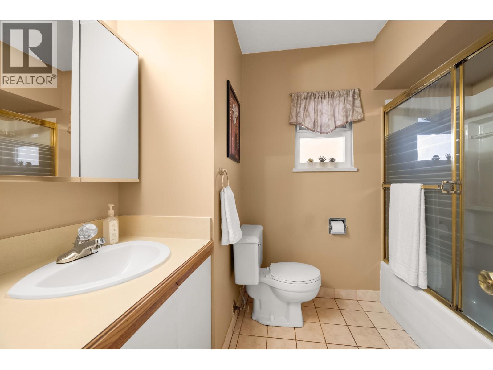 2515 E 45th Avenue, Vancouver, British Columbia V5R 3B9 - Photo 16 - R3154637