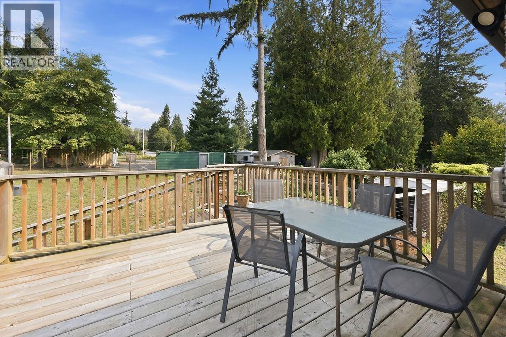 1022 Rosamund Road, Gibsons, British Columbia  V0N 1V3 - Photo 4 - R3156143