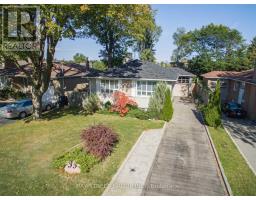 33 HEATHVIEW AVENUE, Toronto, Ontario